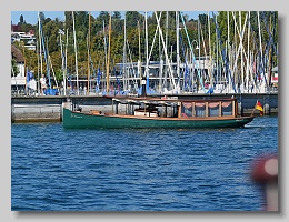 P1253747