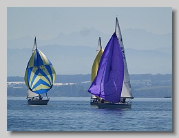 P1253812