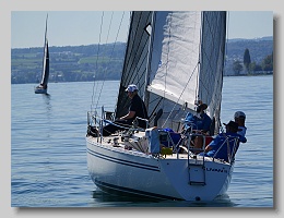 P1253858